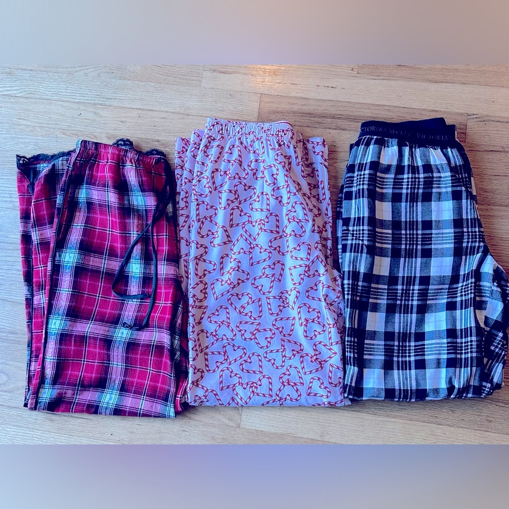 Victoria's Secret Bundle of Three Flannel Sleep Pants ( size small)